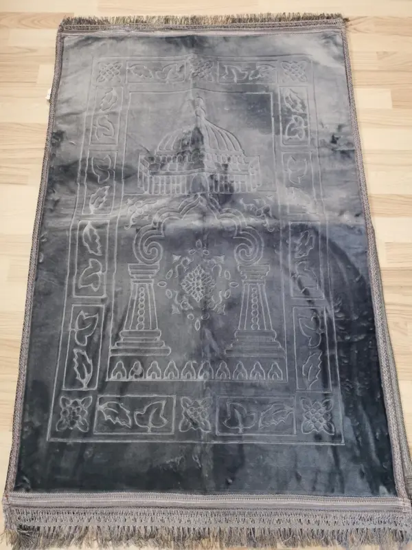 Bløde Bedetæpper med skridsikker bund