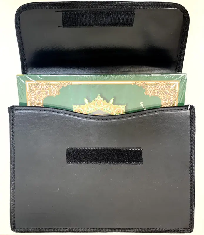 Arabischer Koran in 30 Teilen.