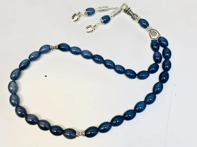 Teardrop Glas Tasbih mit Silberdetails 33 Perlen