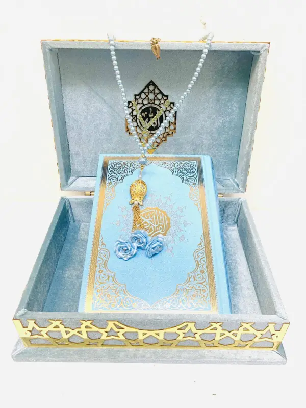 Stor Koran gaveæske i lyseblå med guld design