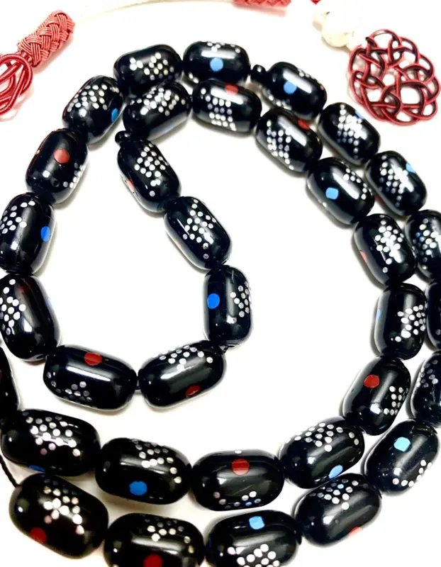 Sort Koka (33 perler)