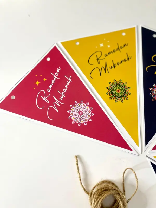 Ramadan Mubarak färgdekoration (Made in Denmark)