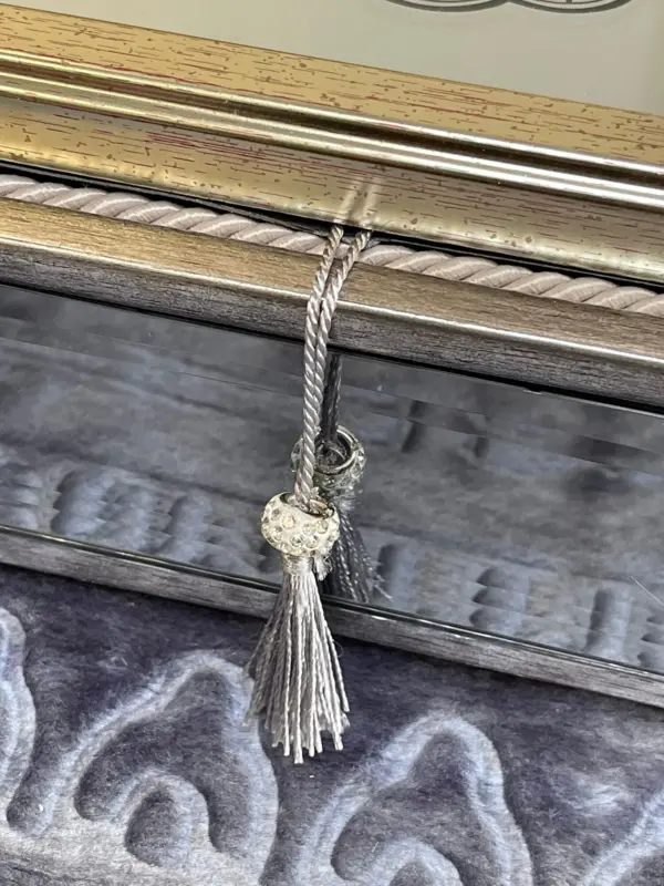 Koran gavesæt i sølv med glas kant