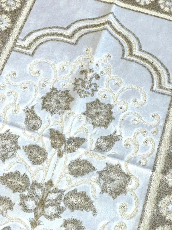 Amanah Velour Bedetæppe (7 farver)