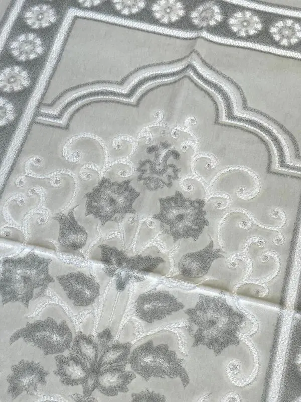 Amanah Velour Bedetæppe (7 farver)