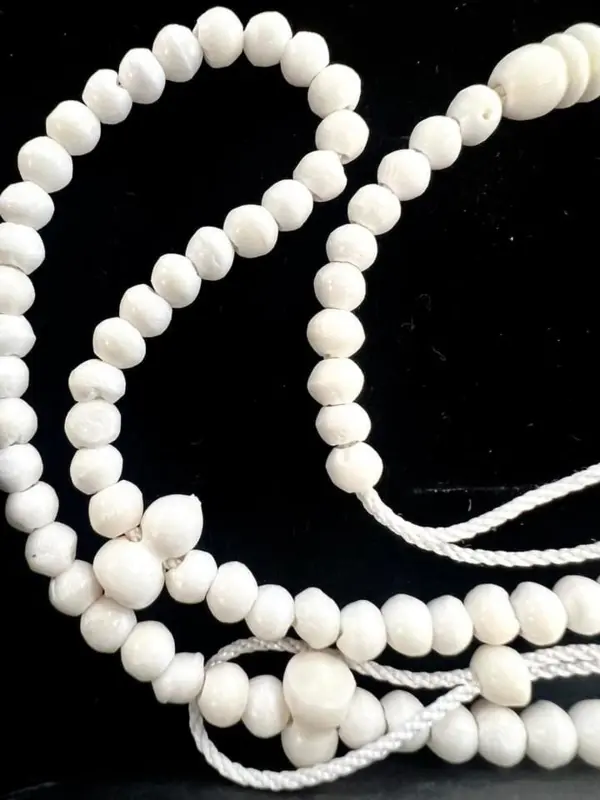 Kleine handgefertigte Tasbih aus Kamelknochen