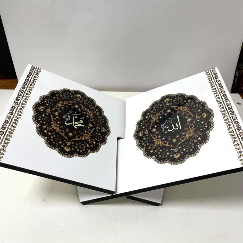 Koranhållare i Trä, Vit/svart