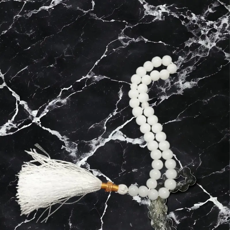 Stilfuld Hvid Sten Tasbih med 33 Perler