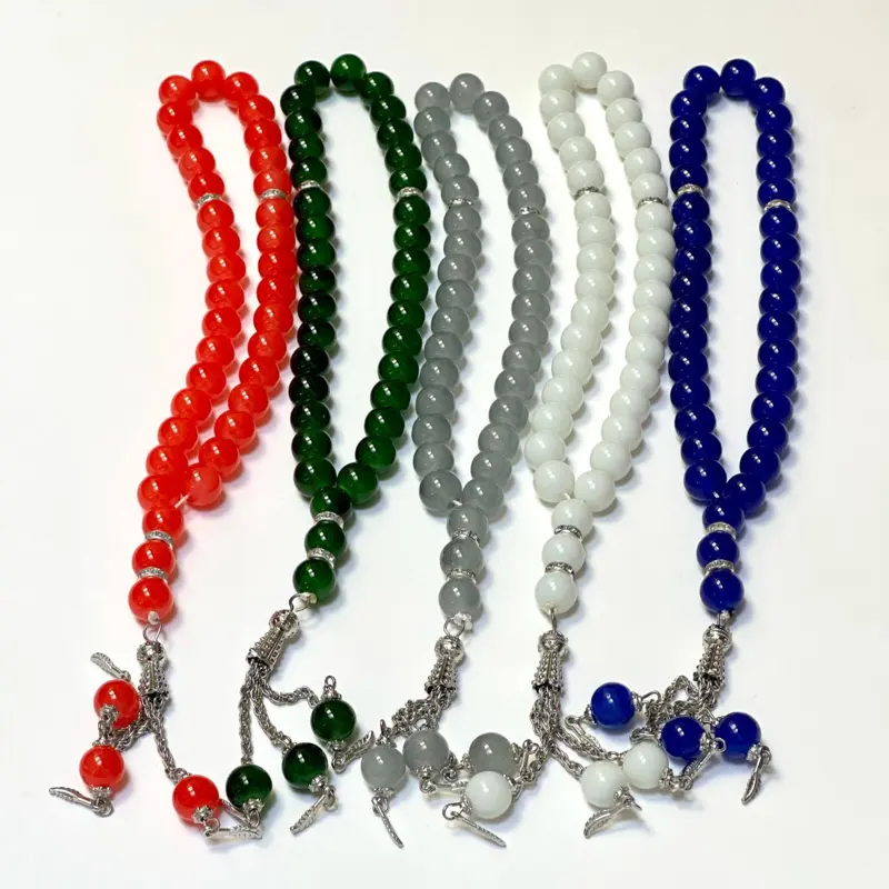Klassische Perlen-Tasbih mit Silberdetails, 33 Perlen (5 Farben)