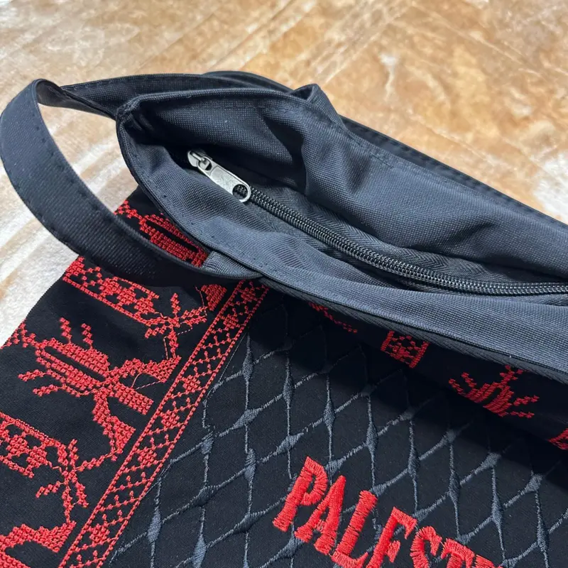 Handgefertigte Palästina Muletasche mit Reißverschluss - Rot