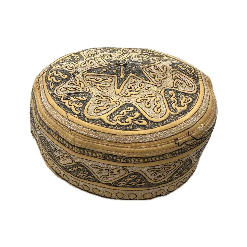 Handgenähte rustikale Gebetskappe, dunkelcremig