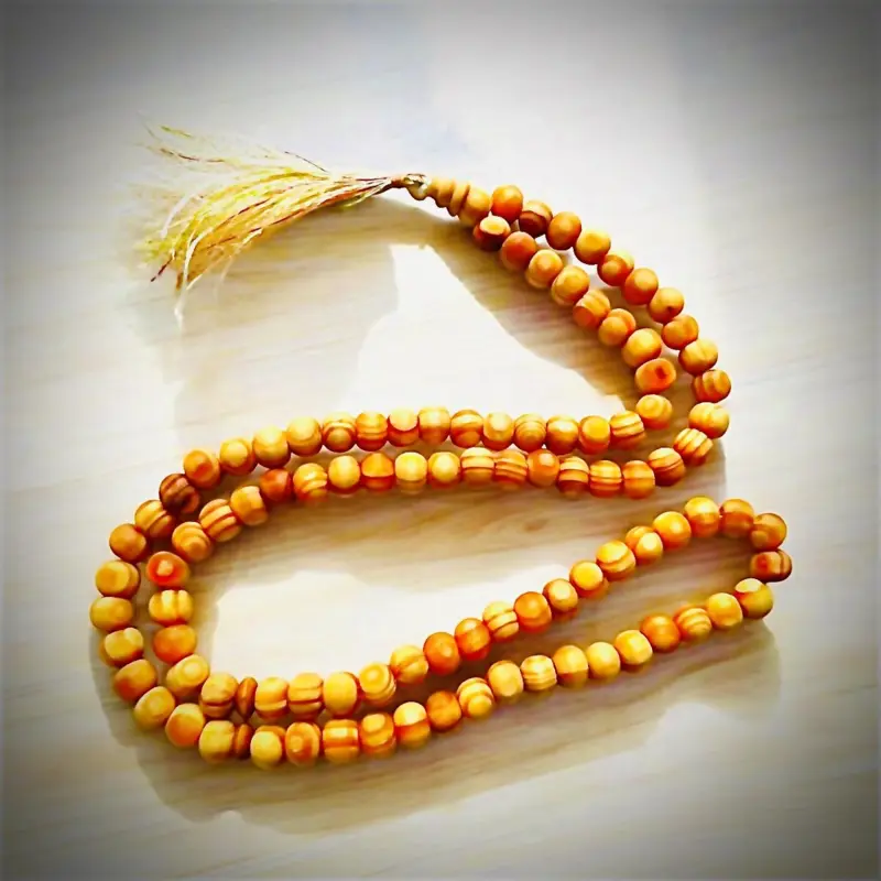 Handgefertigte Tasbih aus echtem Olivenholz mit 99 Perlen