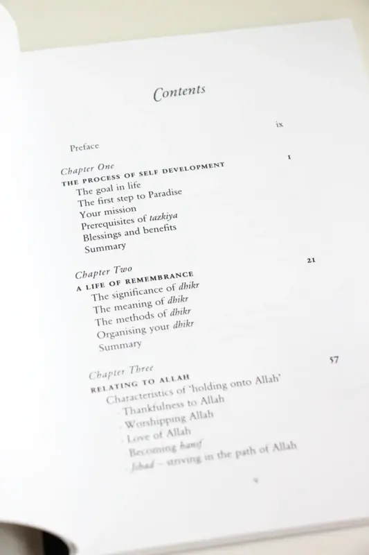 In den frühen Stunden: Betrachtungen über Spiritualität und persönliche Entwicklung