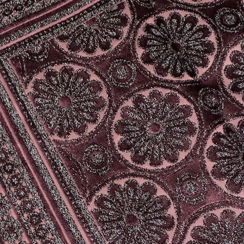 Sajdah bedetæppe med glimmer