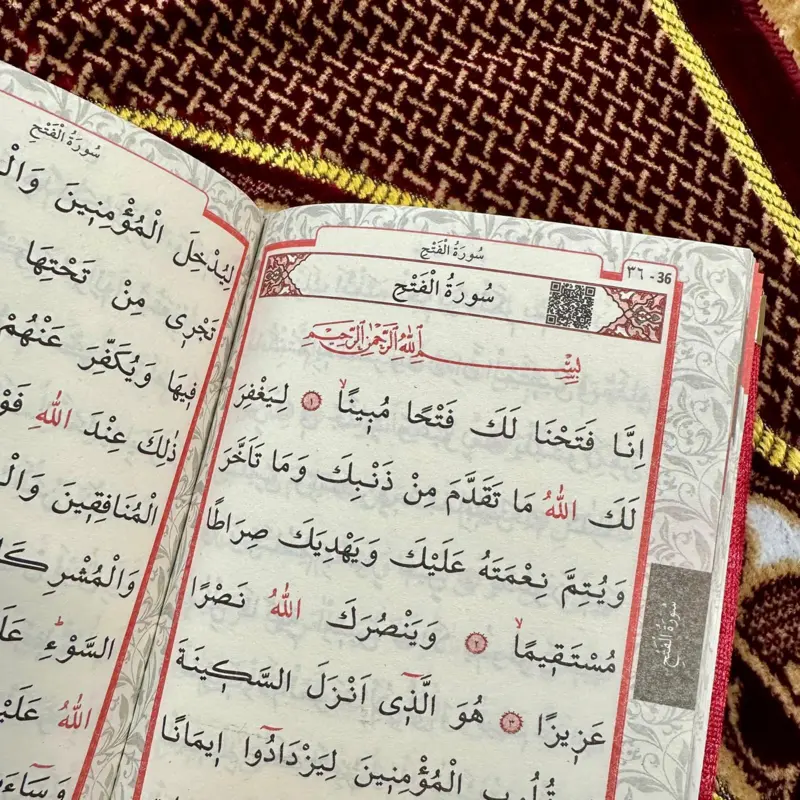 Gavesæt med tyrkisk bedetæppe (6 farver)