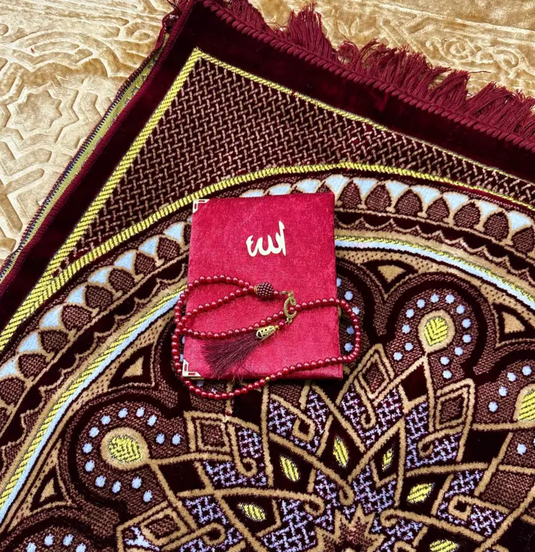 Gavesæt med tyrkisk bedetæppe (6 farver)