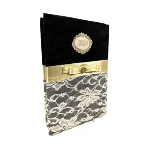 Koran på Arabisk (findes i flere farver)